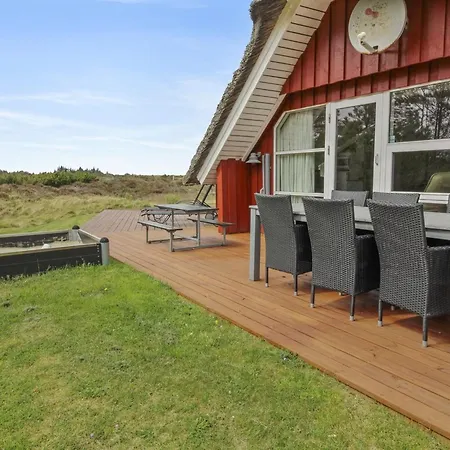 Dida - 3-1km From The Sea By Interhome