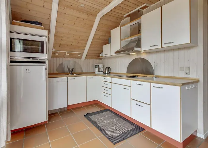 Dida - 3-1km From The Sea By Interhome *